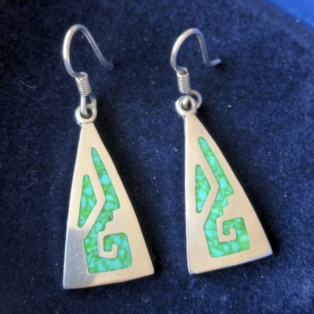 Vintage 925 sterling silver Southwestern Taxco earrings w turquoise Inlay